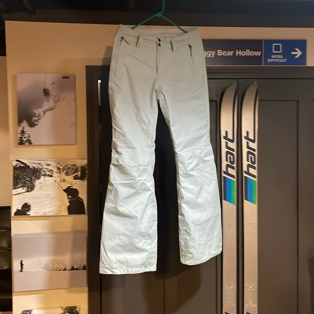 The Northface small women’s snow pants